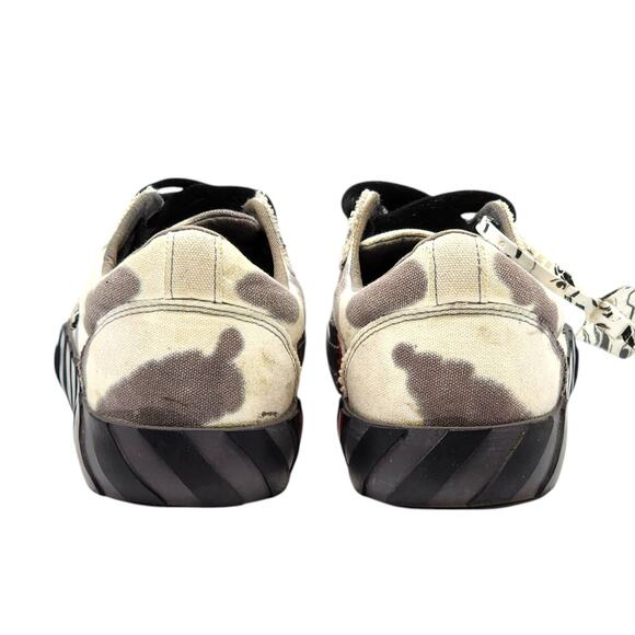 Off-White Vulcanized Arrows Canvas Low Sneakers Camo Black EU 41 US 8 - Preowned main image 6